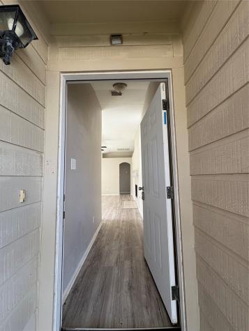 5703 Vision Lane Houston TX 77048