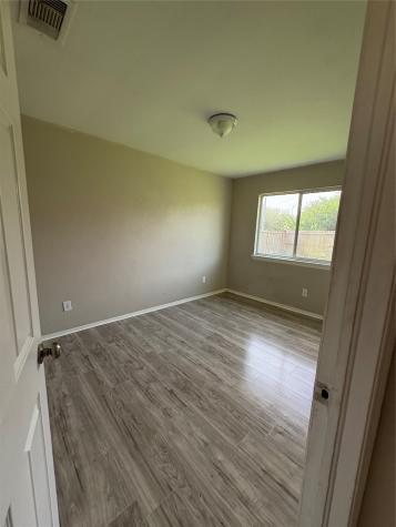 5703 Vision Lane Houston TX 77048