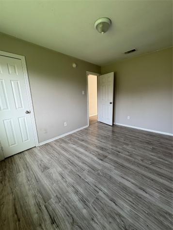 5703 Vision Lane Houston TX 77048