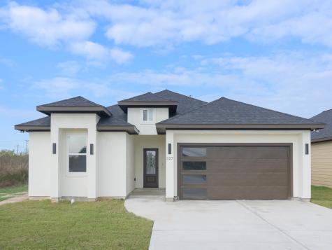 327 Road 5840 Cleveland TX 77327