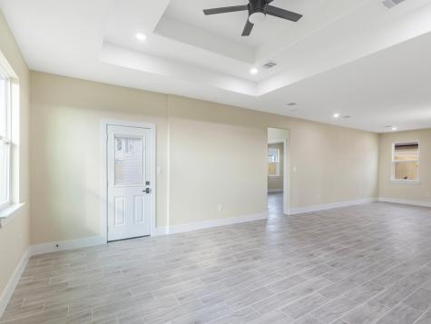 327 Road 5840 Cleveland TX 77327