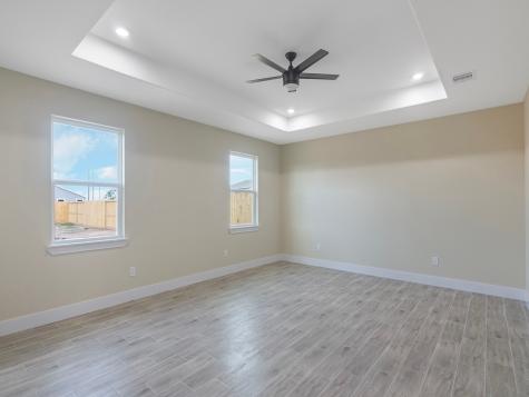 327 Road 5840 Cleveland TX 77327