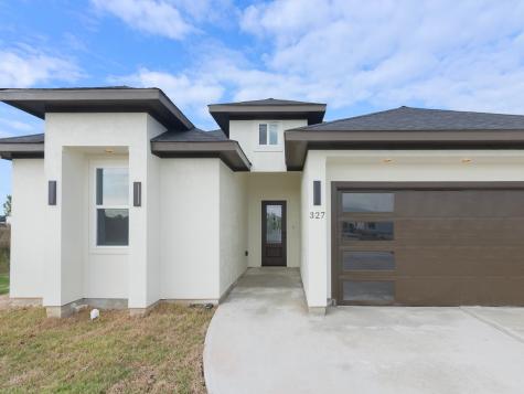 327 Road 5840 Cleveland TX 77327