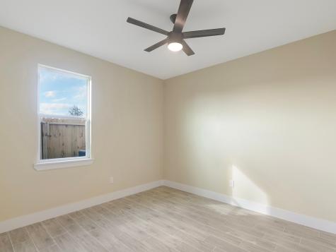 327 Road 5840 Cleveland TX 77327
