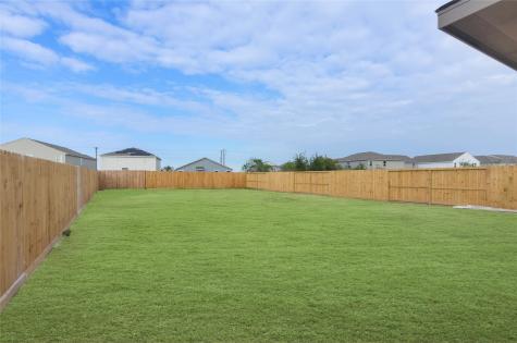 327 Road 5840 Cleveland TX 77327