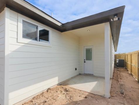327 Road 5840 Cleveland TX 77327