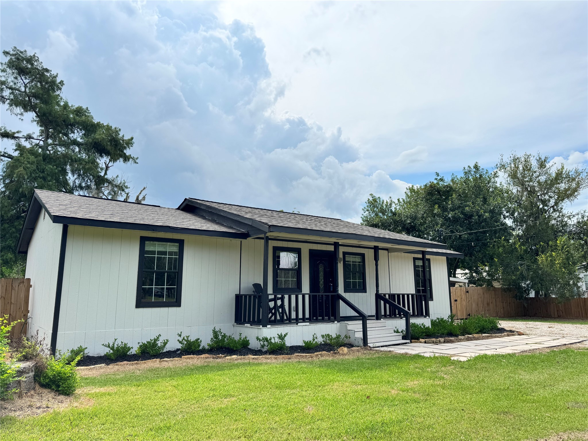 20162 County Road 510p Brazoria TX 77422