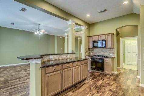 2126 Red Timber Court League City TX 77573