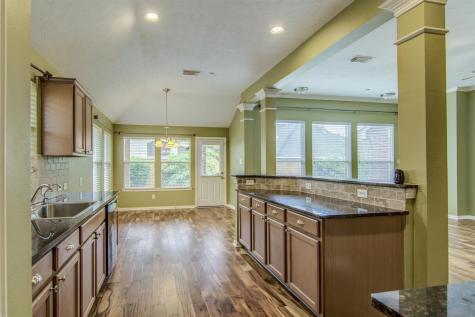 2126 Red Timber Court League City TX 77573