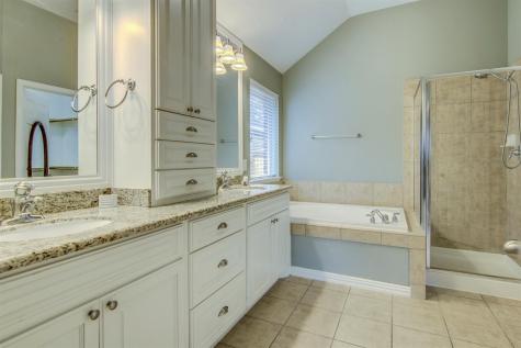 2126 Red Timber Court League City TX 77573