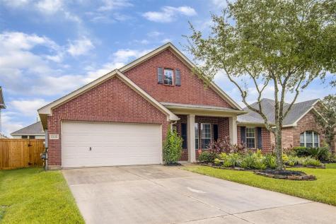 2126 Red Timber Court League City TX 77573