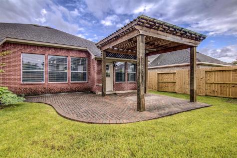2126 Red Timber Court League City TX 77573