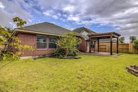 2126 Red Timber Court League City TX 77573