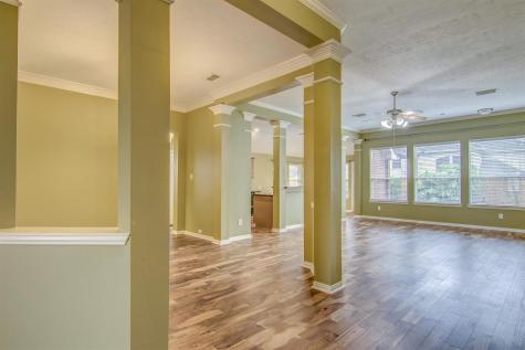 2126 Red Timber Court League City TX 77573