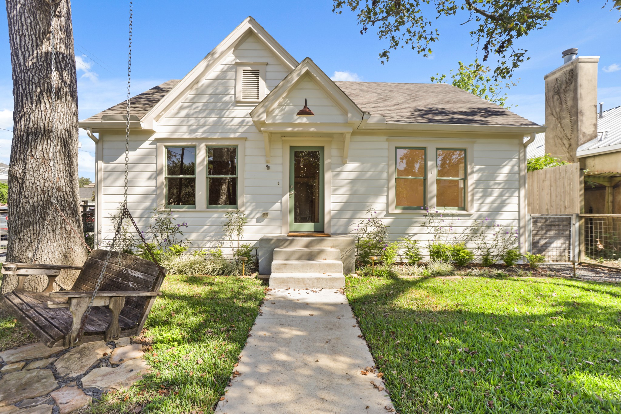 1548 Cortlandt Street Houston TX 77008