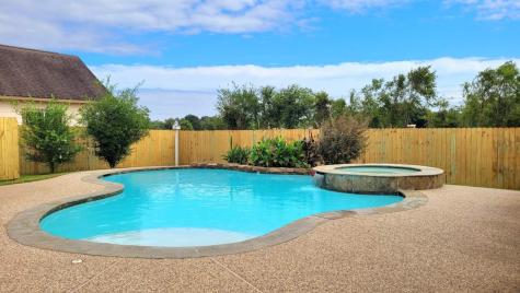 2111 Paintbrush Avenue League City TX 77573