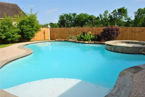 2111 Paintbrush Avenue League City TX 77573