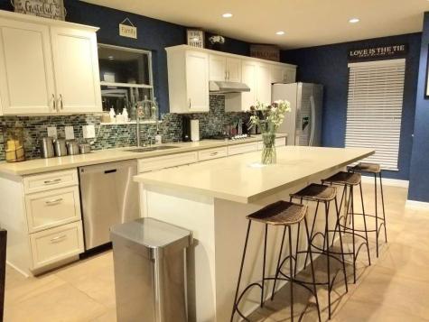 2111 Paintbrush Avenue League City TX 77573