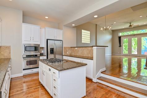 5108 Lillian Street Houston TX 77007