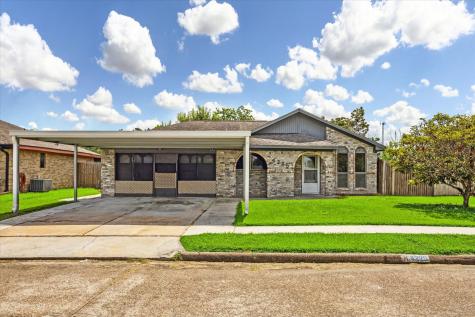 4225 Fairwood Street Pasadena TX 77505