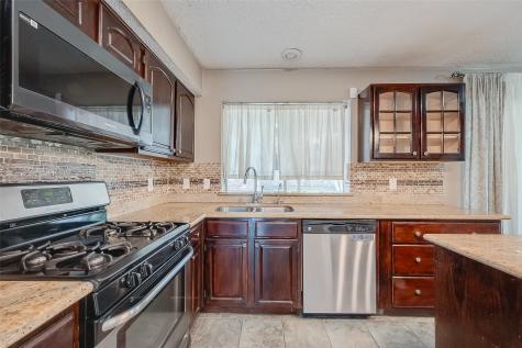 7610 Evergreen Brook Way Houston TX 77095