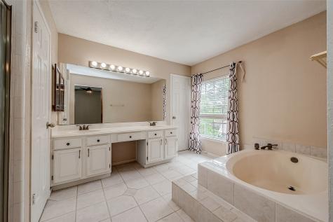 7610 Evergreen Brook Way Houston TX 77095