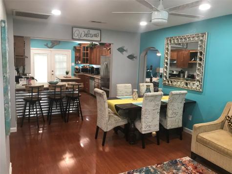 2319 56th Street Galveston TX 77551