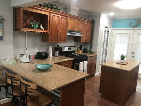 2319 56th Street Galveston TX 77551