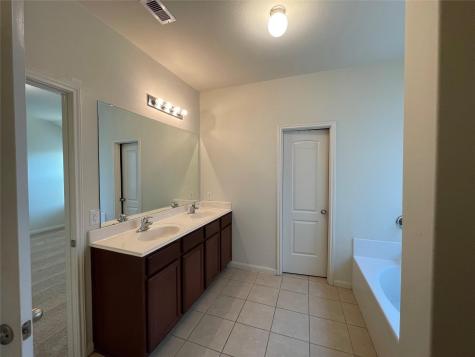 11133 Panther Court Houston TX 77099