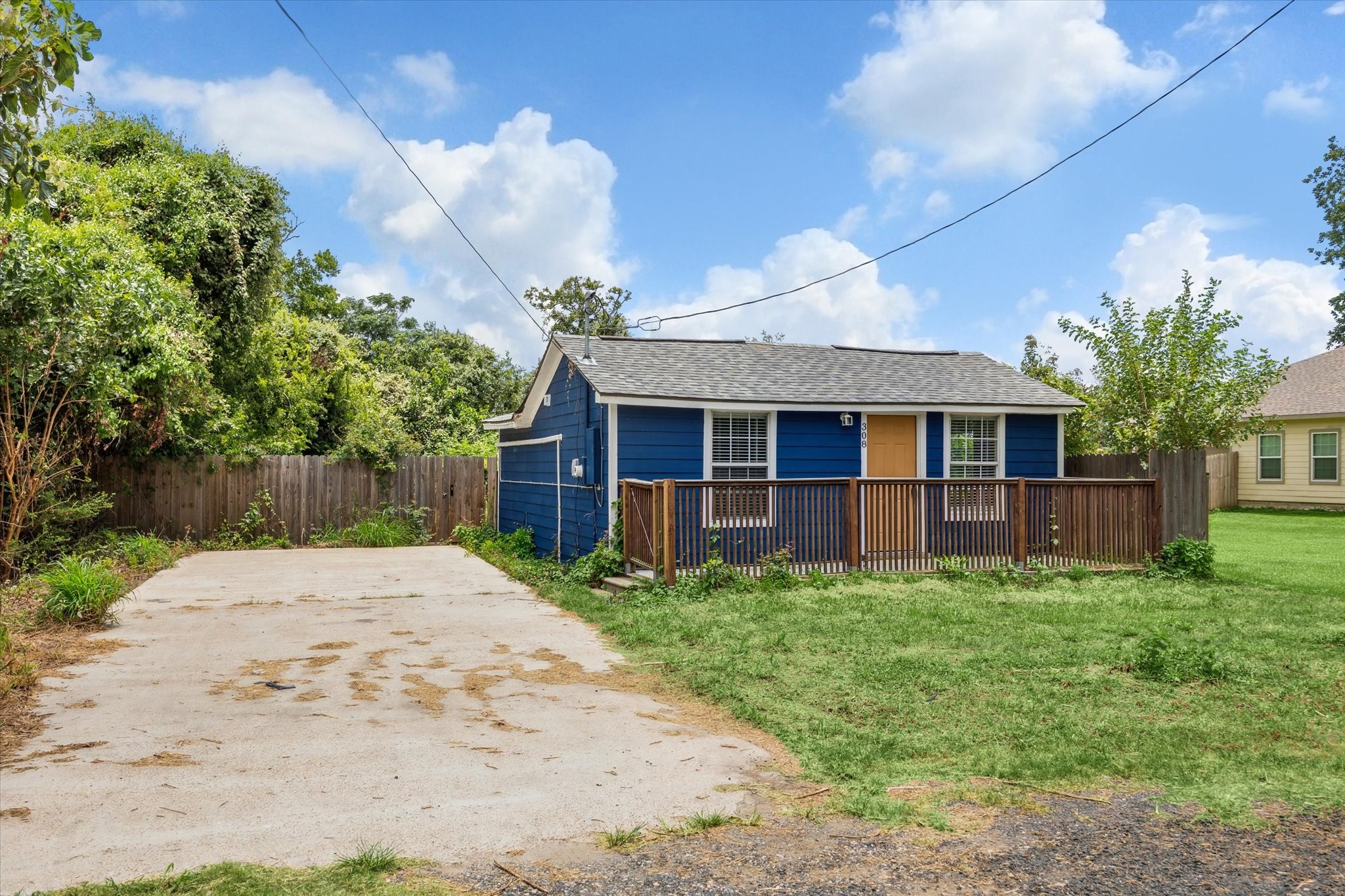 308 Crockett Street Texas City TX 77591