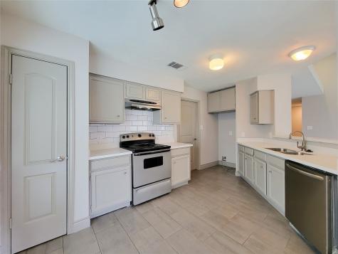 2726 Village Court Katy TX 77493