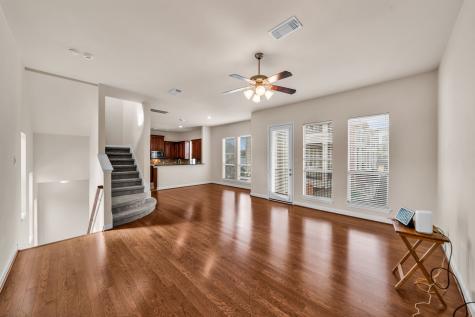 1607 W Dallas Street E Houston TX 77019