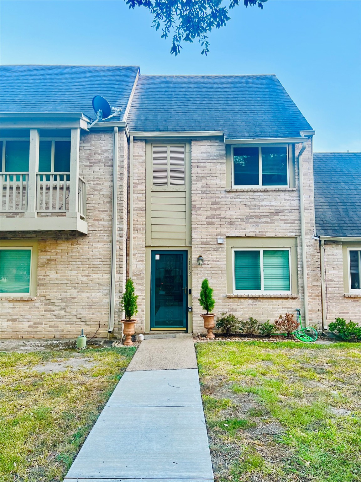 2112 Greenbriar Colony Drive Houston TX 77032