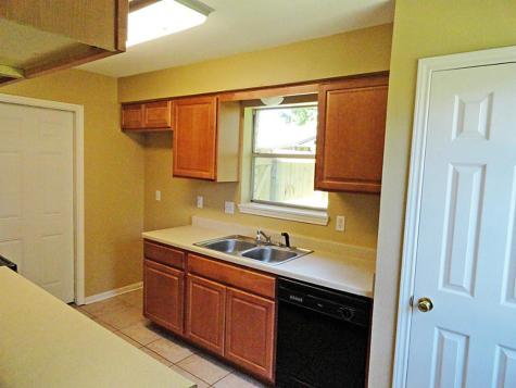 16338 Autumn Wind Drive Houston TX 77090