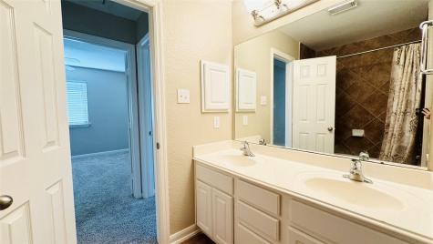 5639 Horseshoe Falls Missouri City TX 77459