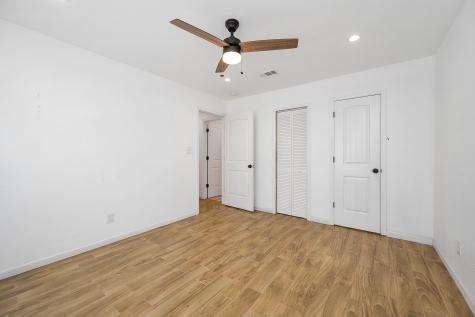 4530 Stanford Court Houston TX 77041