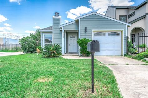 4530 Stanford Court Houston TX 77041
