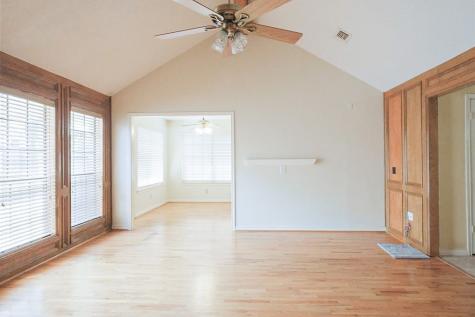 3011 W Steepbank Circle Sugar Land TX 77479