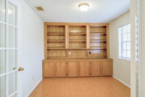 3011 W Steepbank Circle Sugar Land TX 77479