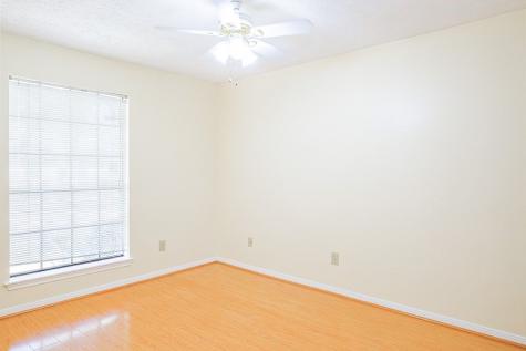 3011 W Steepbank Circle Sugar Land TX 77479
