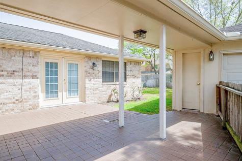 3011 W Steepbank Circle Sugar Land TX 77479