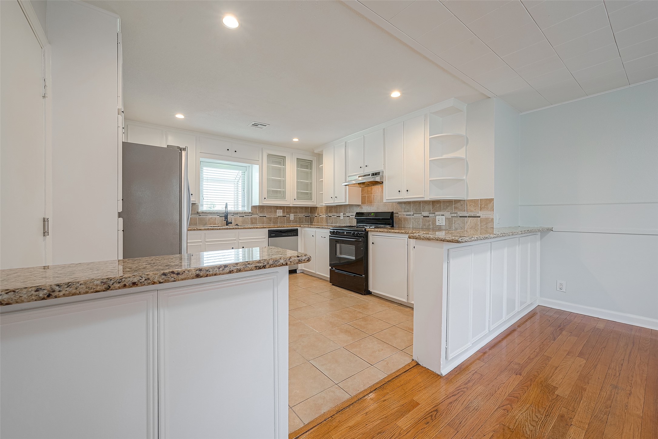 4923 Poinciana Drive Houston TX 77092