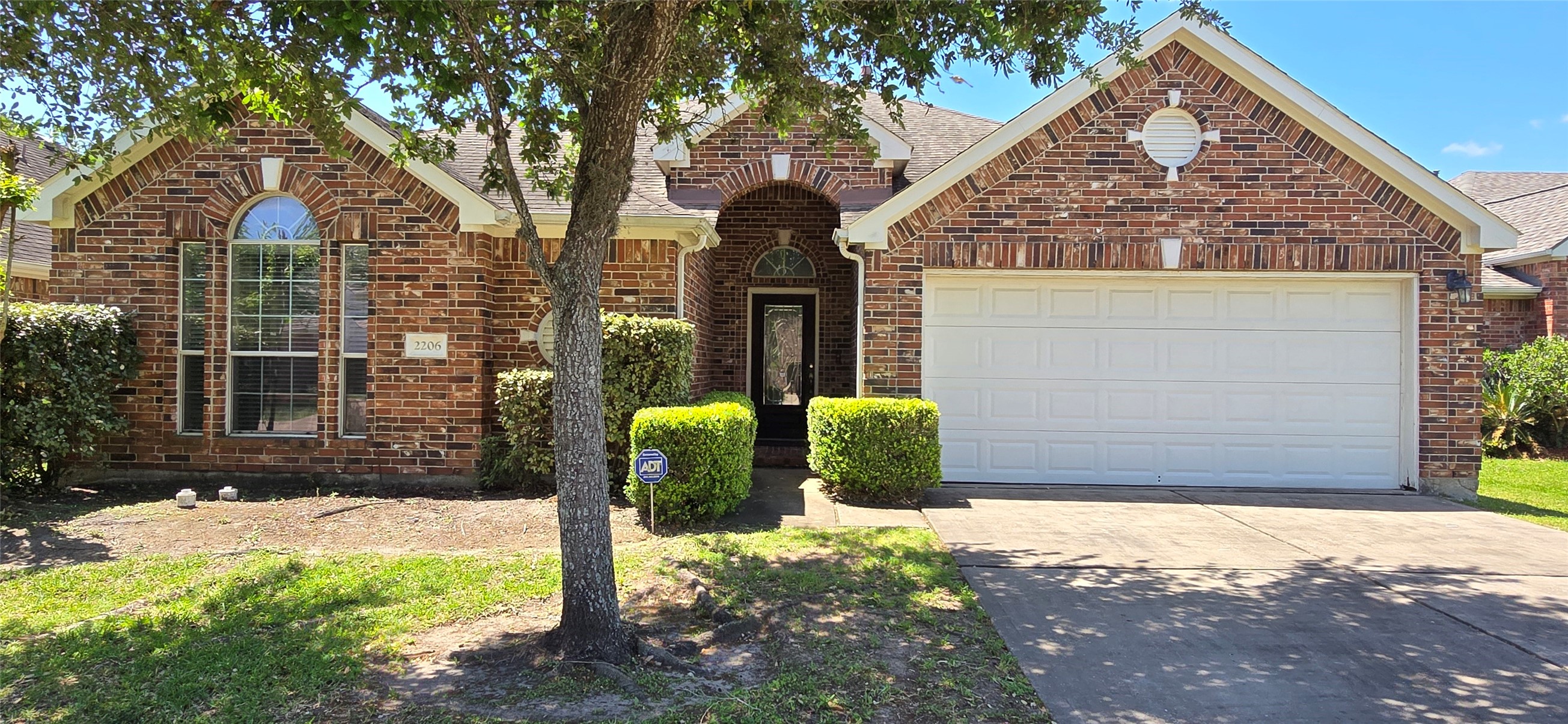 2206 Megellan Point Lane Pearland TX 77584