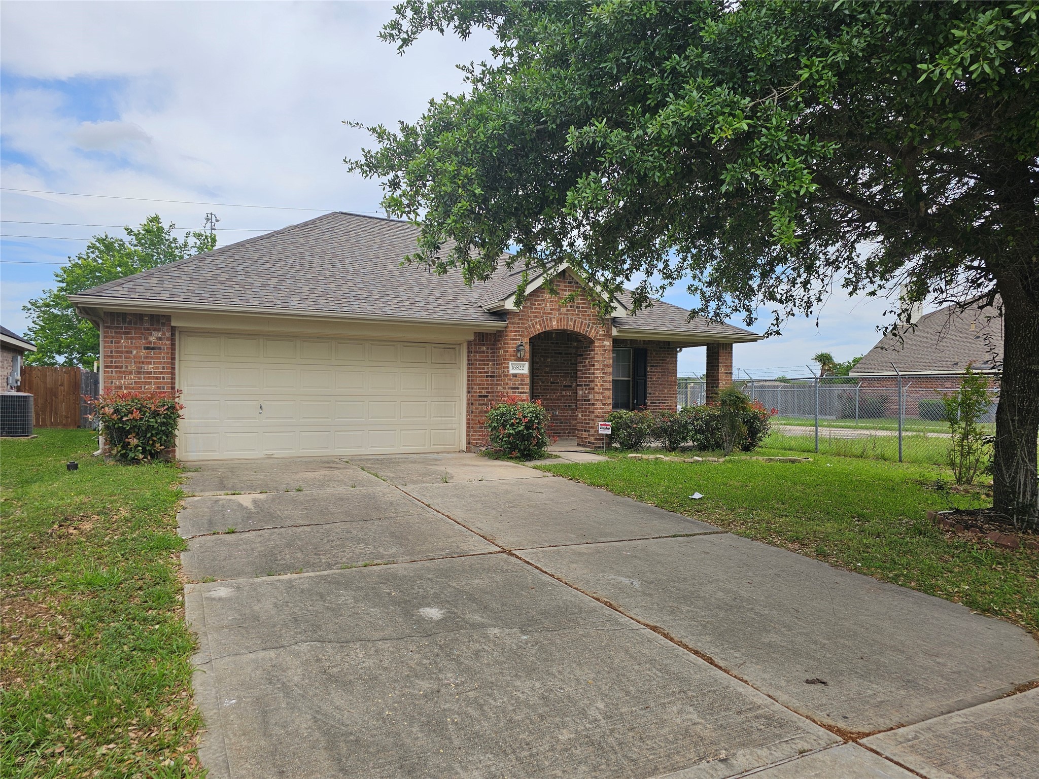 16822 Great Oaks Glen Drive Houston TX 77083