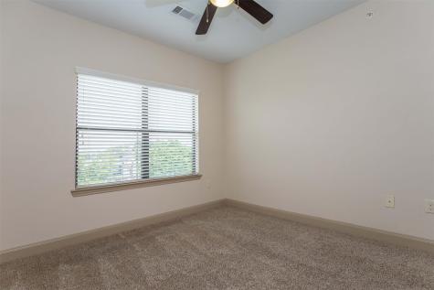 2930 Plum Creek Lane 307 Houston TX 77087