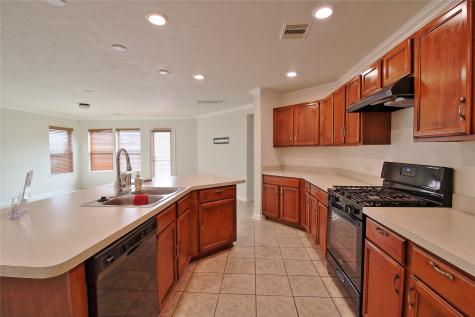 6714 Lindale Springs Lane Katy TX 77449