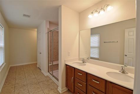 6714 Lindale Springs Lane Katy TX 77449
