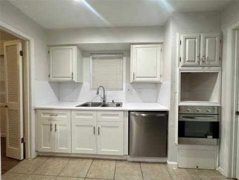 12139 Huntington Park Drive Houston TX 77099