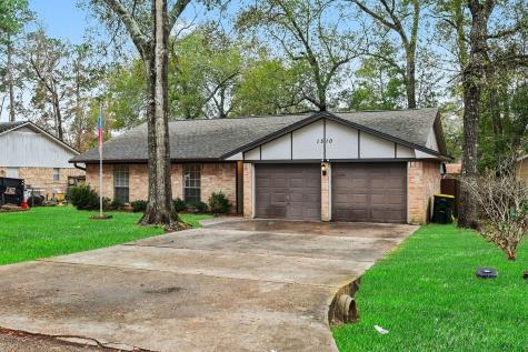 1510 South 3rd Street Conroe TX 77301