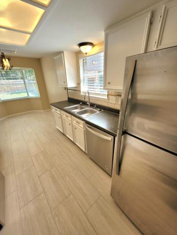 22 W Broken Oak Court The Woodlands TX 77381